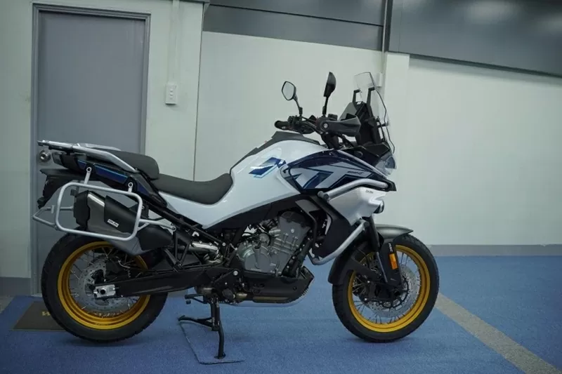Mẫu mô tô CFMoto 800MT Mẫu mô tô CFMoto 800MT