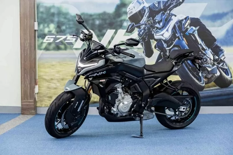 Mẫu mô tô CFMoto 675NK Mẫu mô tô CFMoto 675NK