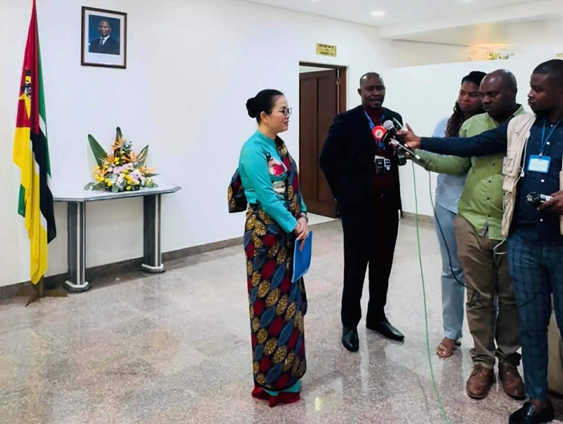 Thúc đẩy thành lập nhóm Nghị sĩ hữu nghị Mozambique-Việt Nam Thúc đẩy thành lập nhóm Nghị sĩ hữu nghị Mozambique-Việt Nam
