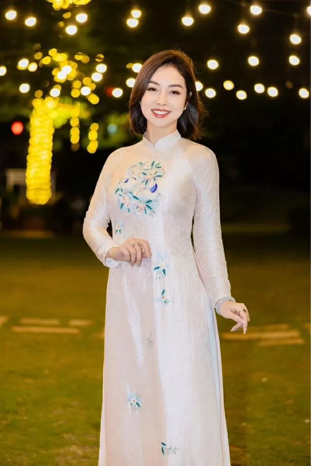 Hoa hậu Jennifer Phạm