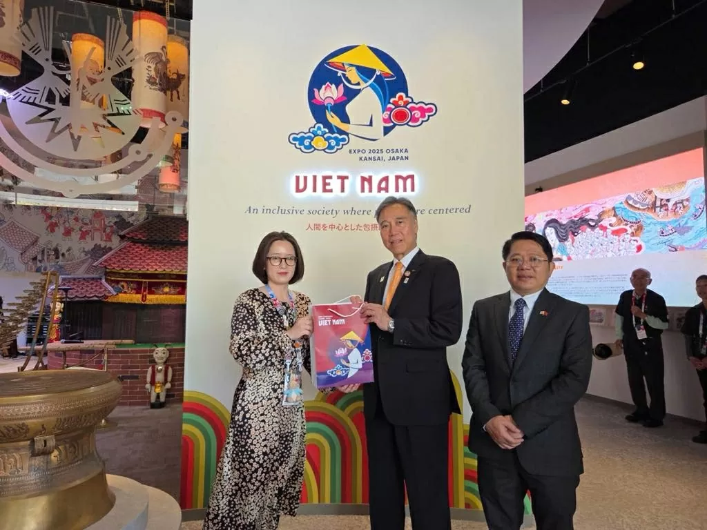 Nhà Triển lãm Việt Nam thu hút khách tham quan trong kì nghỉ dài 'Tuần lễ vàng' của Nhật Bản