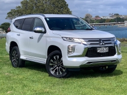 Cập nhật bảng giá xe hãng Mitsubishi mới nhất tháng 5/2025