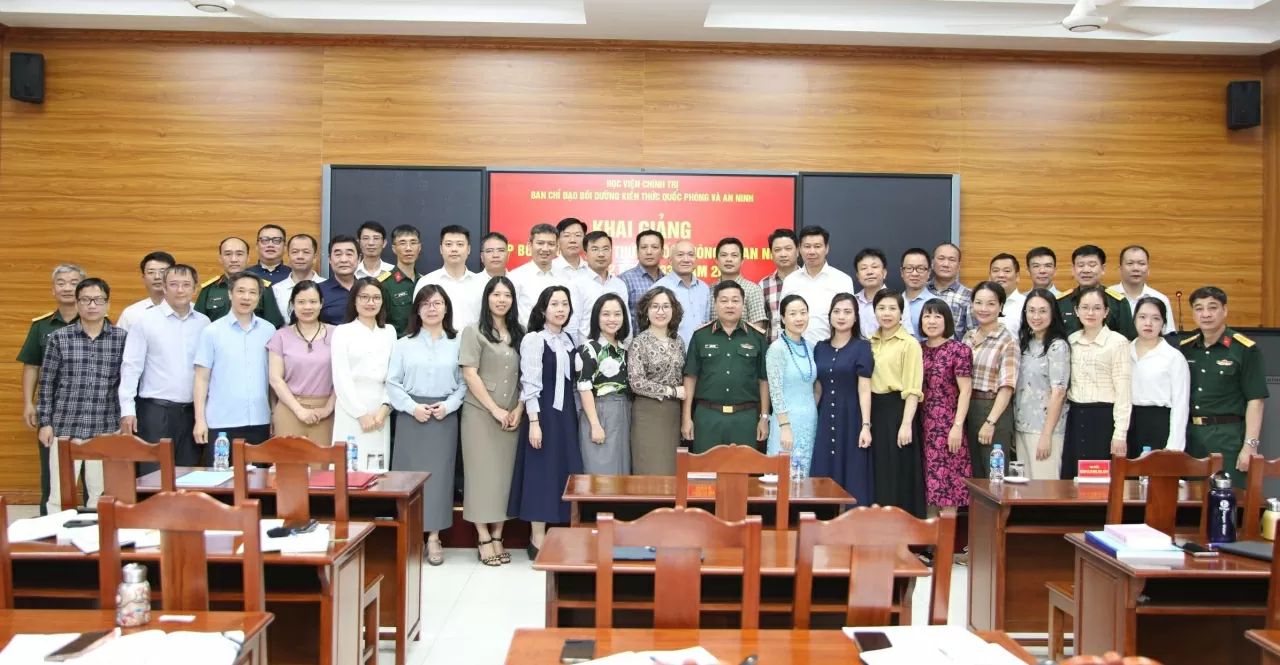 Học viện Chính trị khai giảng Lớp Bồi dưỡng kiến thức quốc phòng và an ninh đối tượng 2 khóa 133 Học viện Chính trị khai giảng Lớp Bồi dưỡng kiến thức quốc phòng và an ninh đối tượng 2 khóa 133