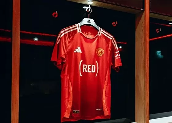 Man Utd sắp mặc mẫu áo thi đấu mới