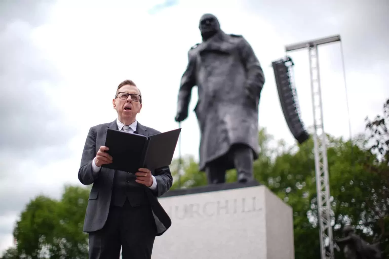 Anh Long trọng tổ chức lễ kỷ niệm 80 năm Ngày chiến thắng phát xít