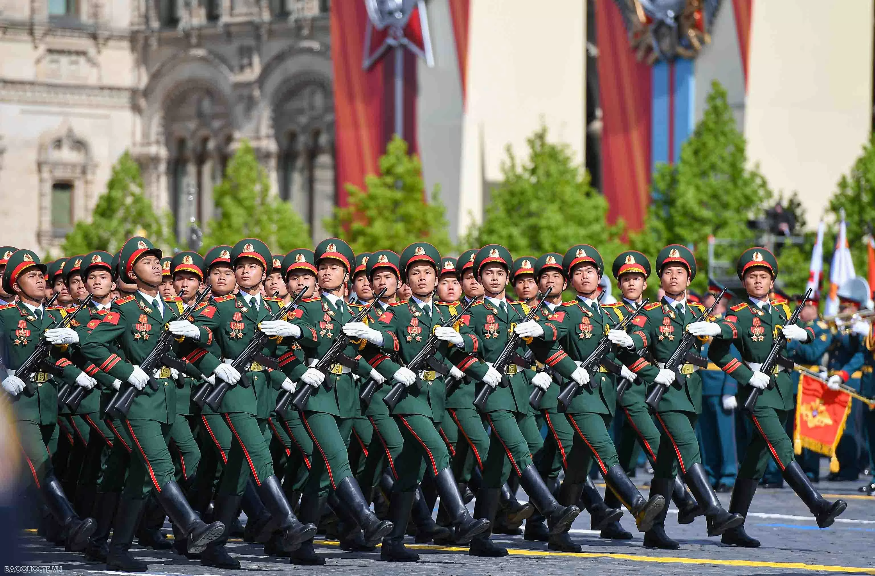 Đoàn Quân đội nhân dân Việt Nam tại Lễ duyệt binh ở Quảng trường Đỏ Đoàn Quân đội nhân dân Việt Nam tại Lễ duyệt binh kỷ niệm 80 năm Chiến thắng trong Chiến tranh vệ quốc vĩ đại