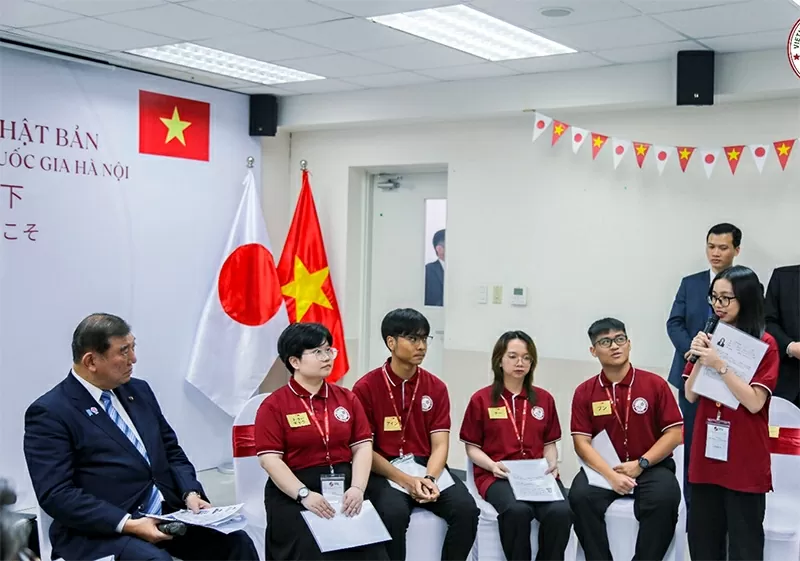 Thủ tướng Nhật Bản Ishiba Shigeru thăm trường Đại học Việt – Nhật: Thắt chặt hơp tác giáo dục song phương Thủ tướng Nhật Bản Ishiba Shigeru thăm trường Đại học Việt – Nhật: Thắt chặt hơp tác giáo dục song phương