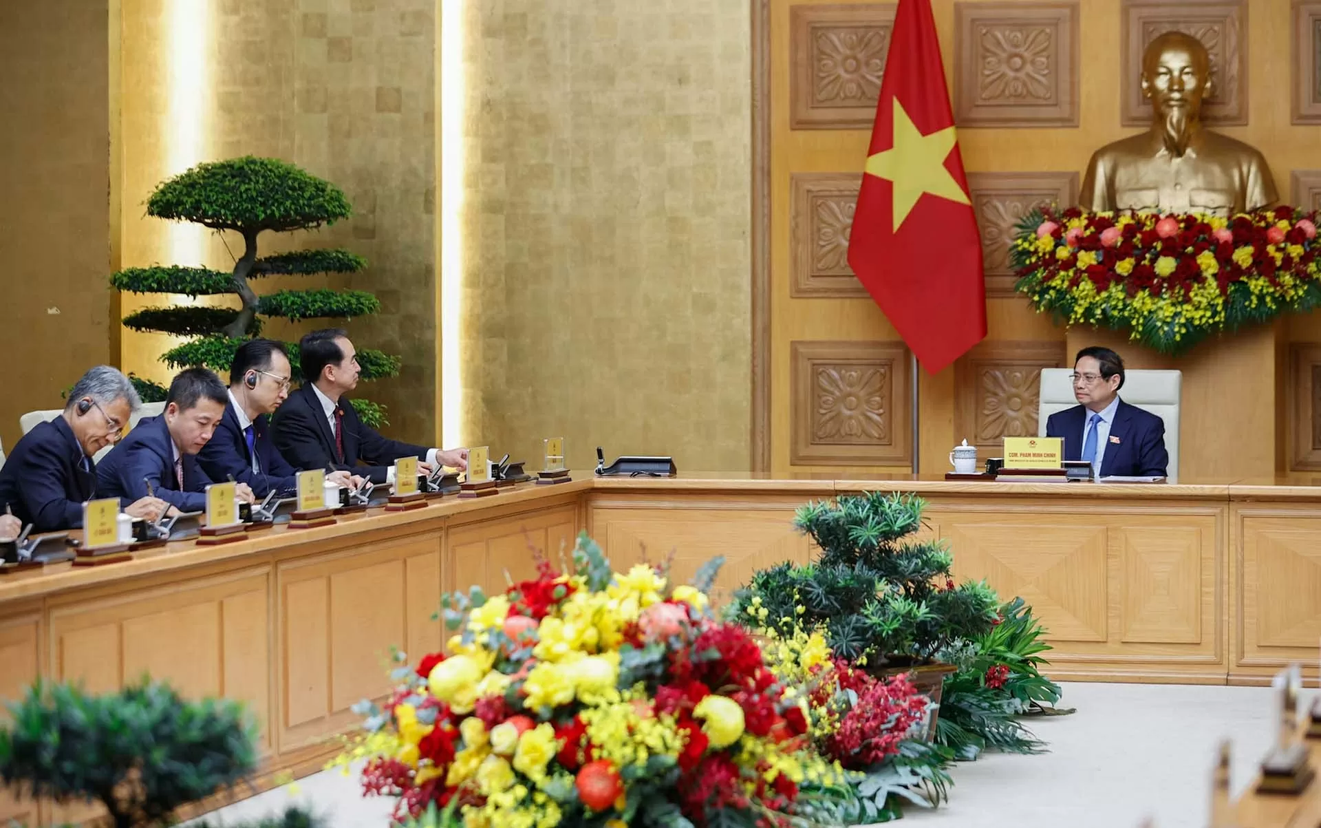 Thủ tướng Phạm Minh Chính tiếp Đại sứ Trung Quốc tại Việt Nam