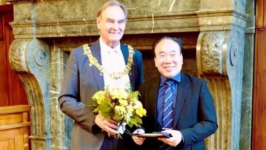 Đức: Thành phố Leipzig vinh danh công dân Việt Nam