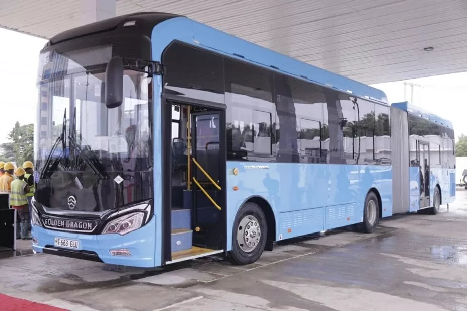 Tanzania thử nghiệm chiếc xe buýt đầu tiên chạy bằng khí thiên nhiên nén