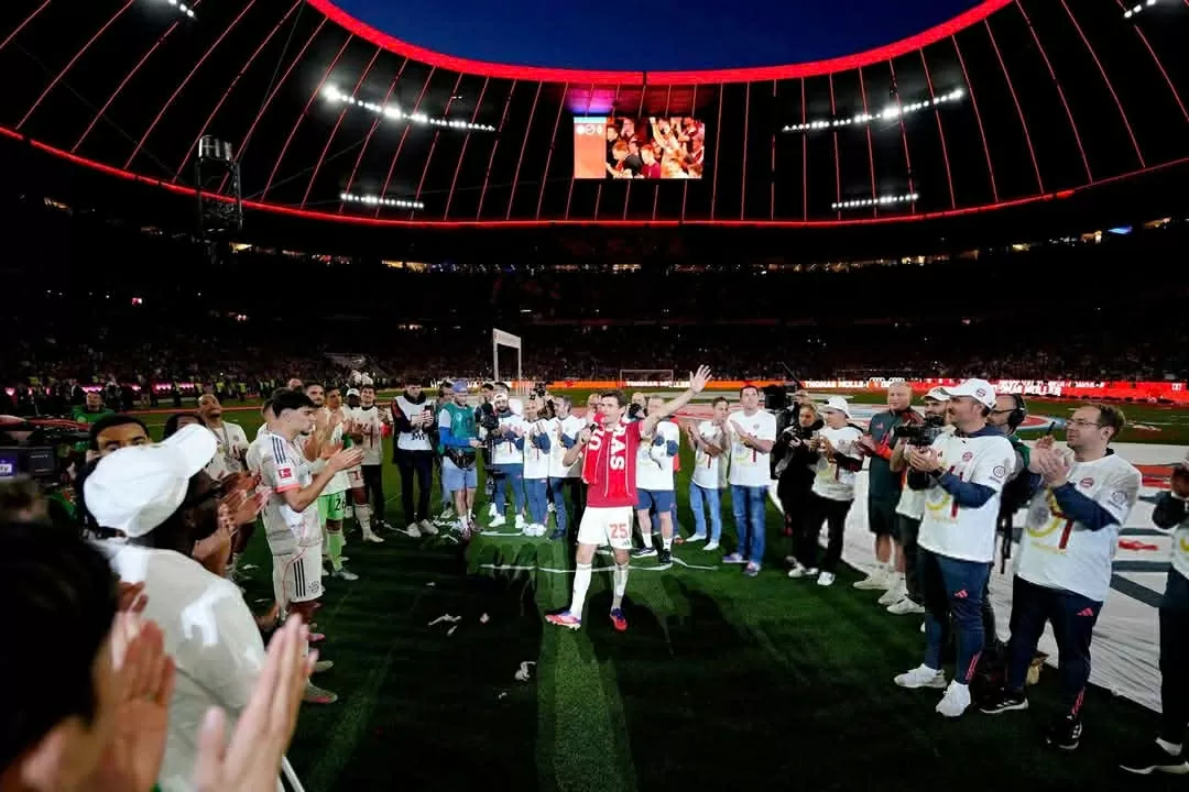 Thomas Müller nói lời chia tay đội bóng và các CĐV. Thomas Müller nói lời chia tay đội bóng và các CĐV.