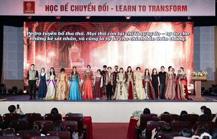 ‘Saudade’ – đêm văn nghệ giàu cảm xúc của sinh viên khoa Tiếng Bồ Đào Nha ‘Saudade’ – đêm văn nghệ giàu cảm xúc của sinh viên khoa Tiếng Bồ Đào Nha