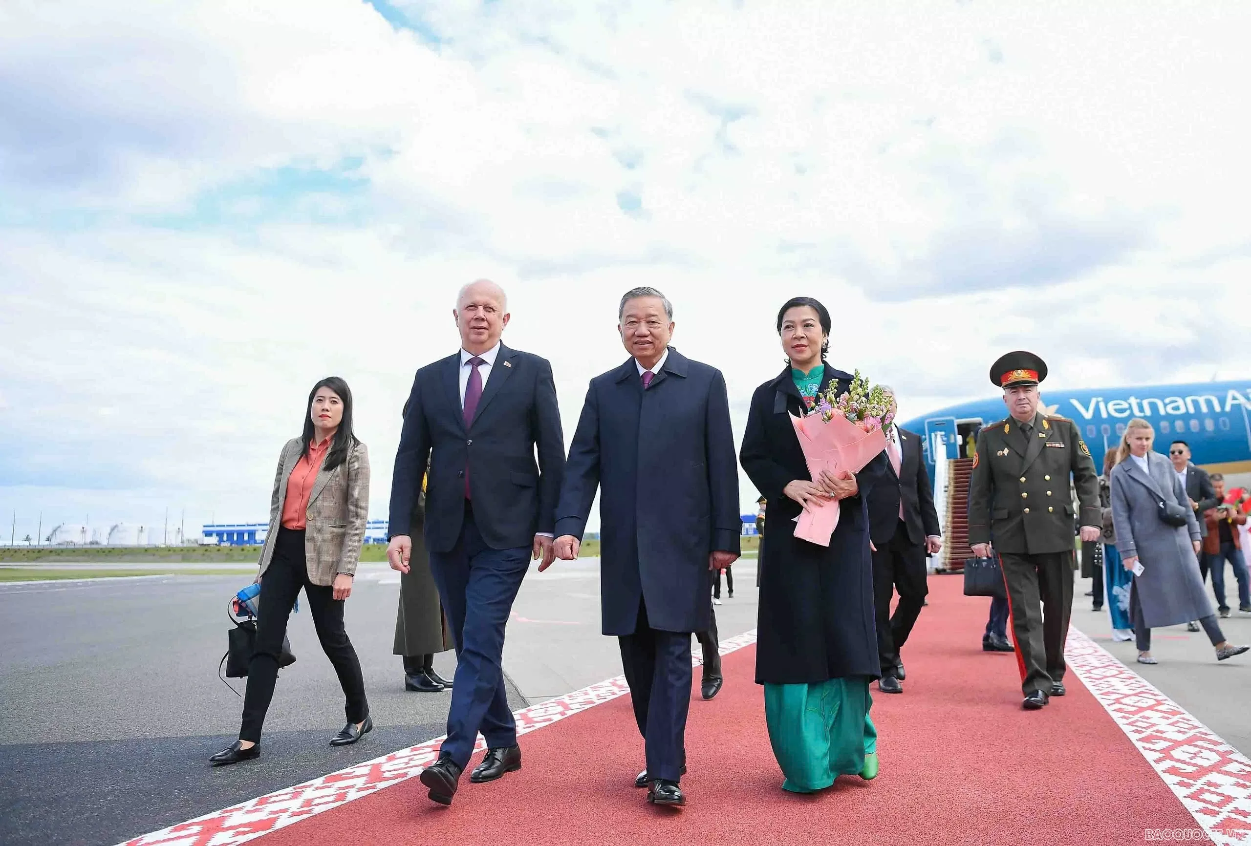 undefined Tổng Bí thư Tô Lâm và Phu nhân bắt đầu thăm cấp Nhà nước Belarus