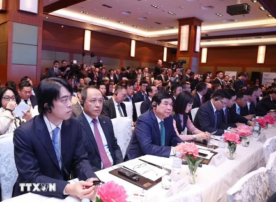 Tổng Bí thư Tô Lâm: Trách nhiệm của doanh nghiệp Việt Nam-Liên bang Nga là rất lớn Việt Nam tạo mọi điều kiện cho doanh nghiệp nước ngoài vào đầu tư, trong đó có doanh nghiệp Nga
