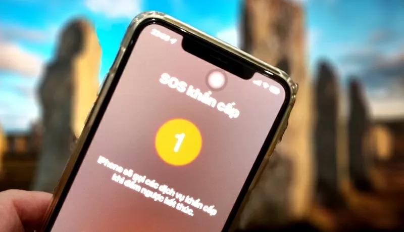 Emergency SOS - Gọi khẩn cấp là một trong những tính năng an toàn có trên iPhone Emergency SOS - Gọi khẩn cấp là một trong những tính năng an toàn có trên iPhone