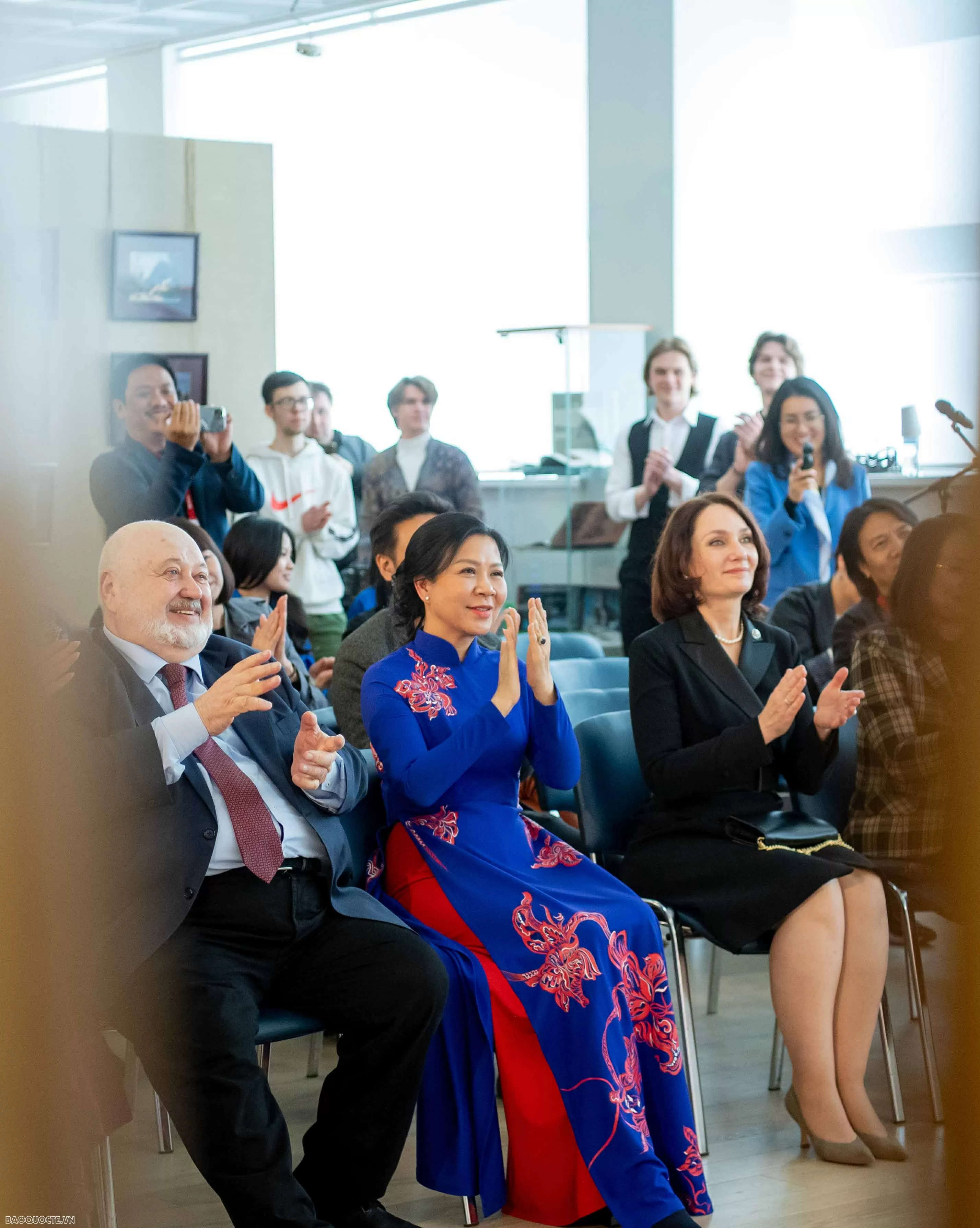 Văn hoá hai nước giúp kết nối những trái tim người con Việt Nam-Nga gần nhau hơn Văn hoá hai nước giúp kết nối những trái tim người con Việt Nam Nga gần nhau hơn