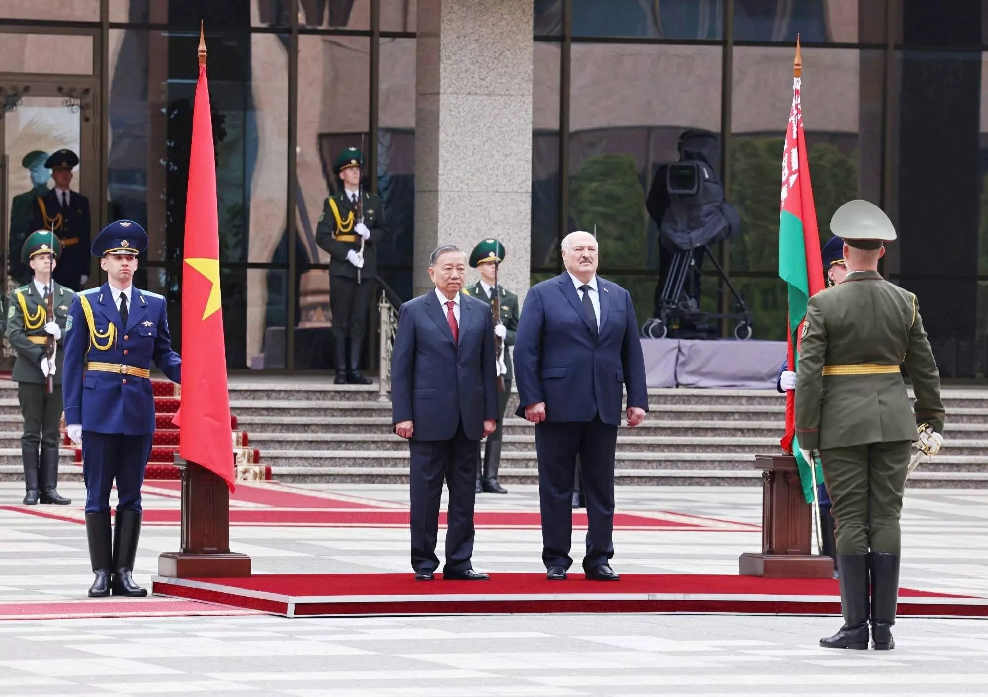 Tổng thống Belarus chủ trì lễ đón chính thức Tổng Bí thư Tô Lâm