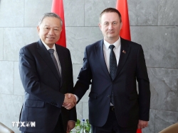 Tổng Bí thư Tô Tâm hội kiến Thủ tướng Belarus Aleksandr Turchin