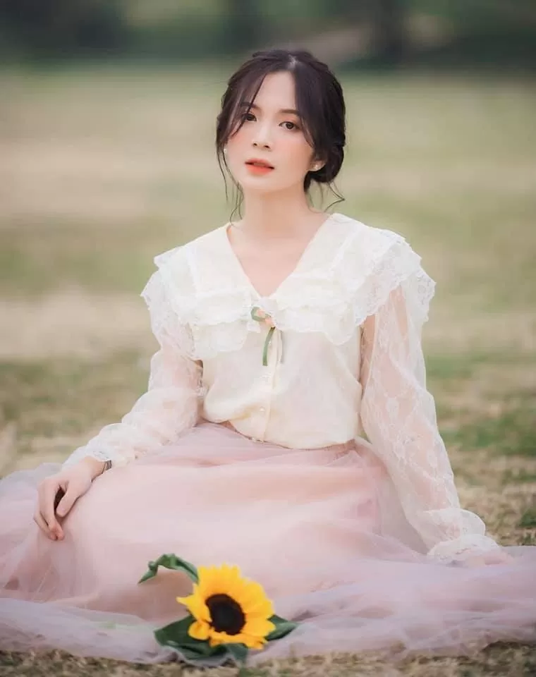 Nhan sắc đời thường của diễn viên Ngọc Huyền phim 'Cha tôi, người ở lại'