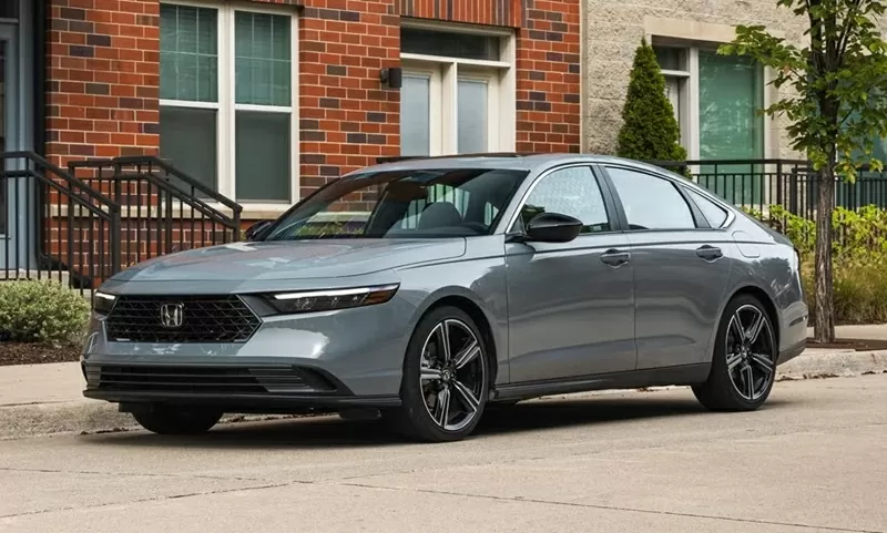 Top 10 xe ô tô bán chậm nhất tháng 4/2025: Honda Accord tiếp tục đội sổ