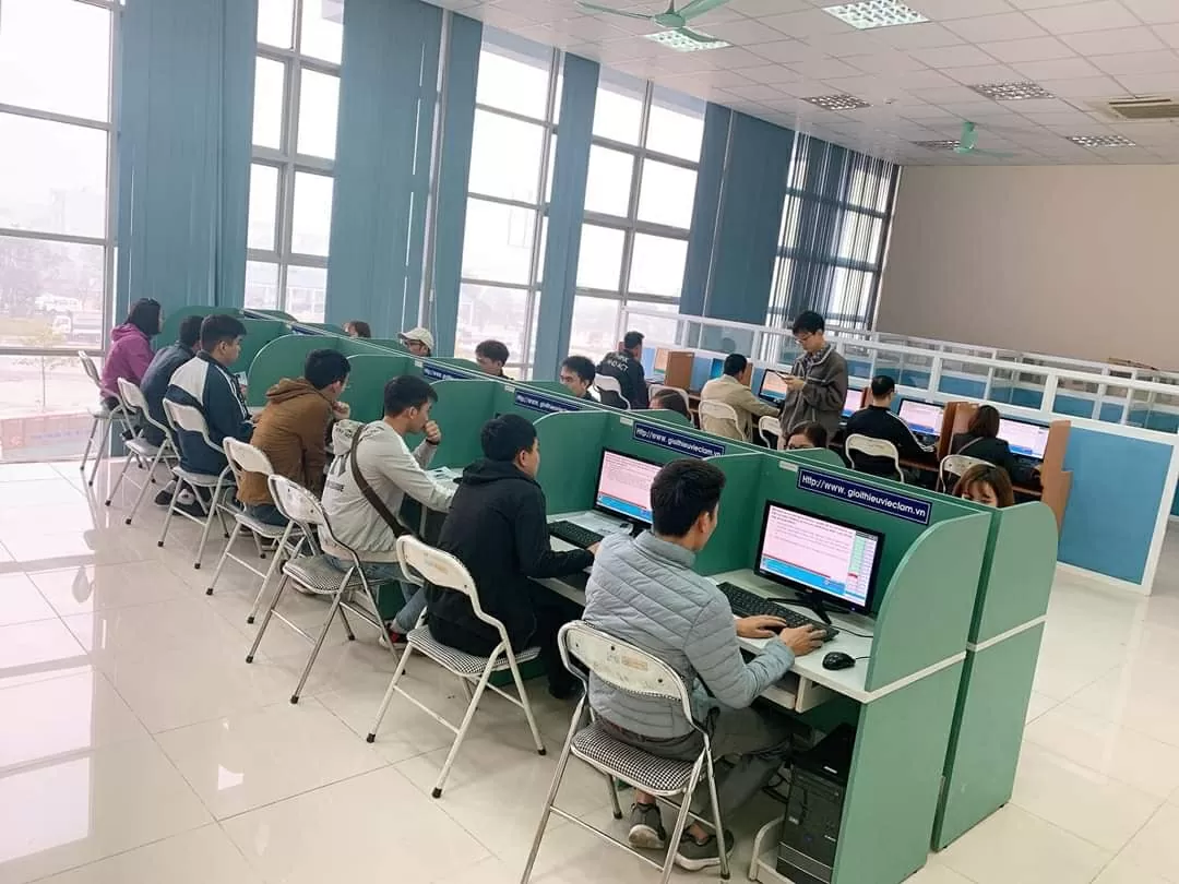 Chi tiết cấu trúc đề thi lý thuyết lái xe ô tô các hạng từ ngày 1/6/2025