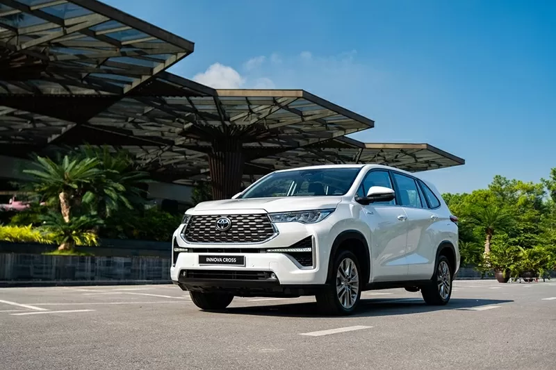 Top 5 mẫu xe hybrid bán chạy nhất tháng 4/2025: Toyota Innova Cross HEV vươn lên dẫn đầu