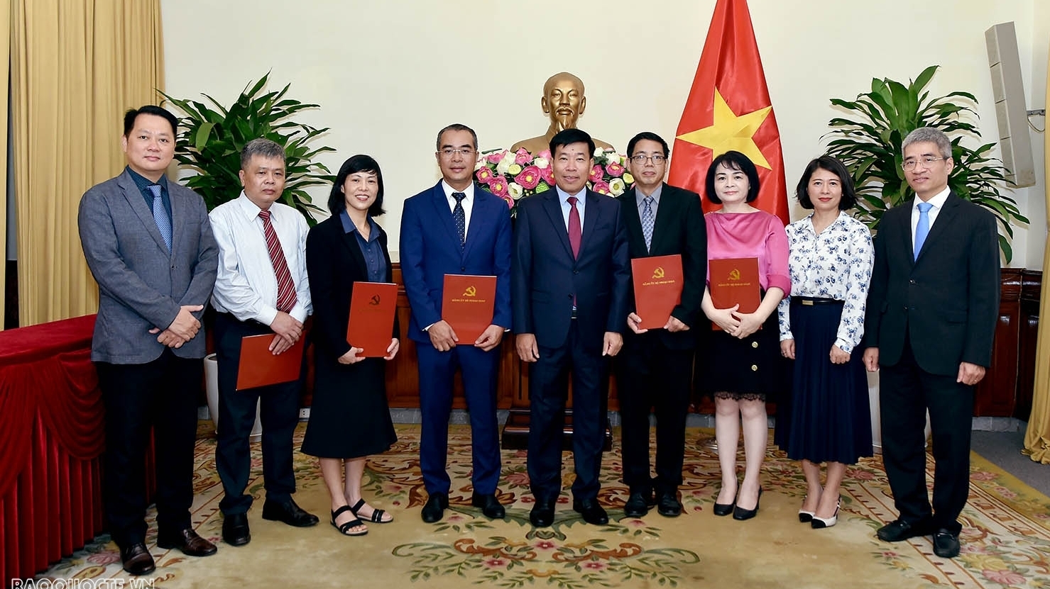 Bộ Ngoại giao kiện toàn nhân sự cơ quan tham mưu giúp việc Đảng ủy Bộ