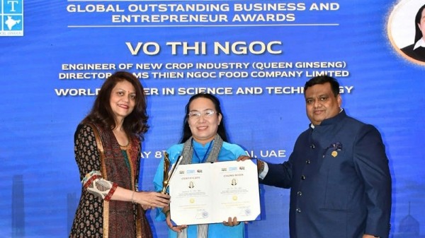 Kỹ sư Võ Thị Ngọc được phong tiến sĩ danh dự nhờ nghiên cứu giống cây trồng mới