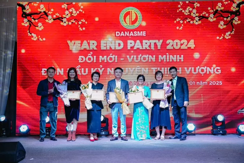 Doanh nhân Trần Duy Phương tại party 2024: Đổi mới - vươn mình, đón đầu kỷ nguyên thịnh vượng.