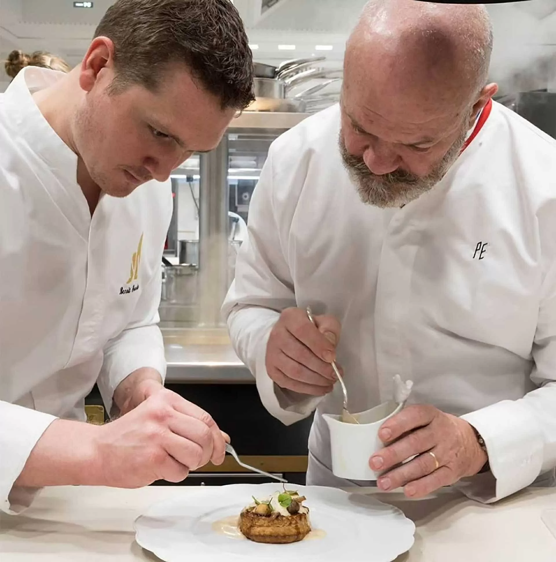 AI ‘xâm nhập’ bếp ăn Pháp