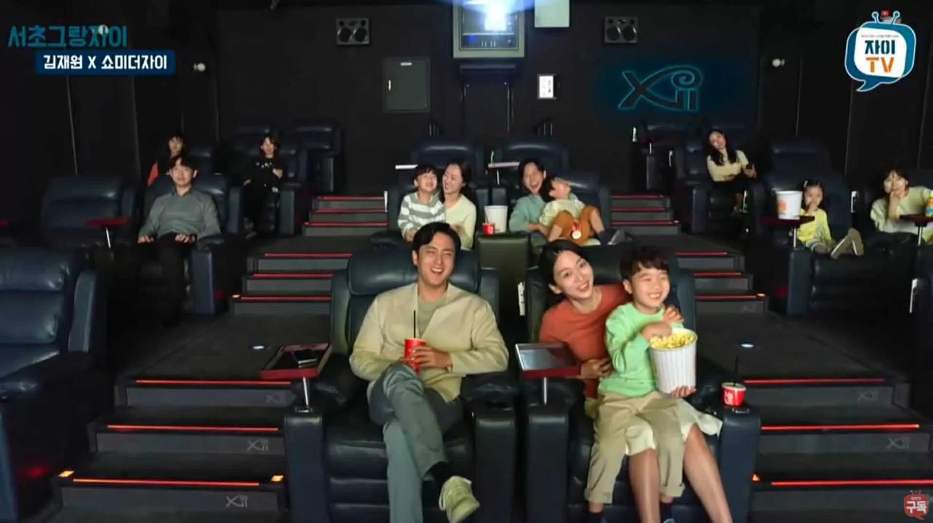 Rạp chiếu phim nhỏ: Một nhịp sống khác Rạp chiếu phim nhỏ: Một nhịp sống khác