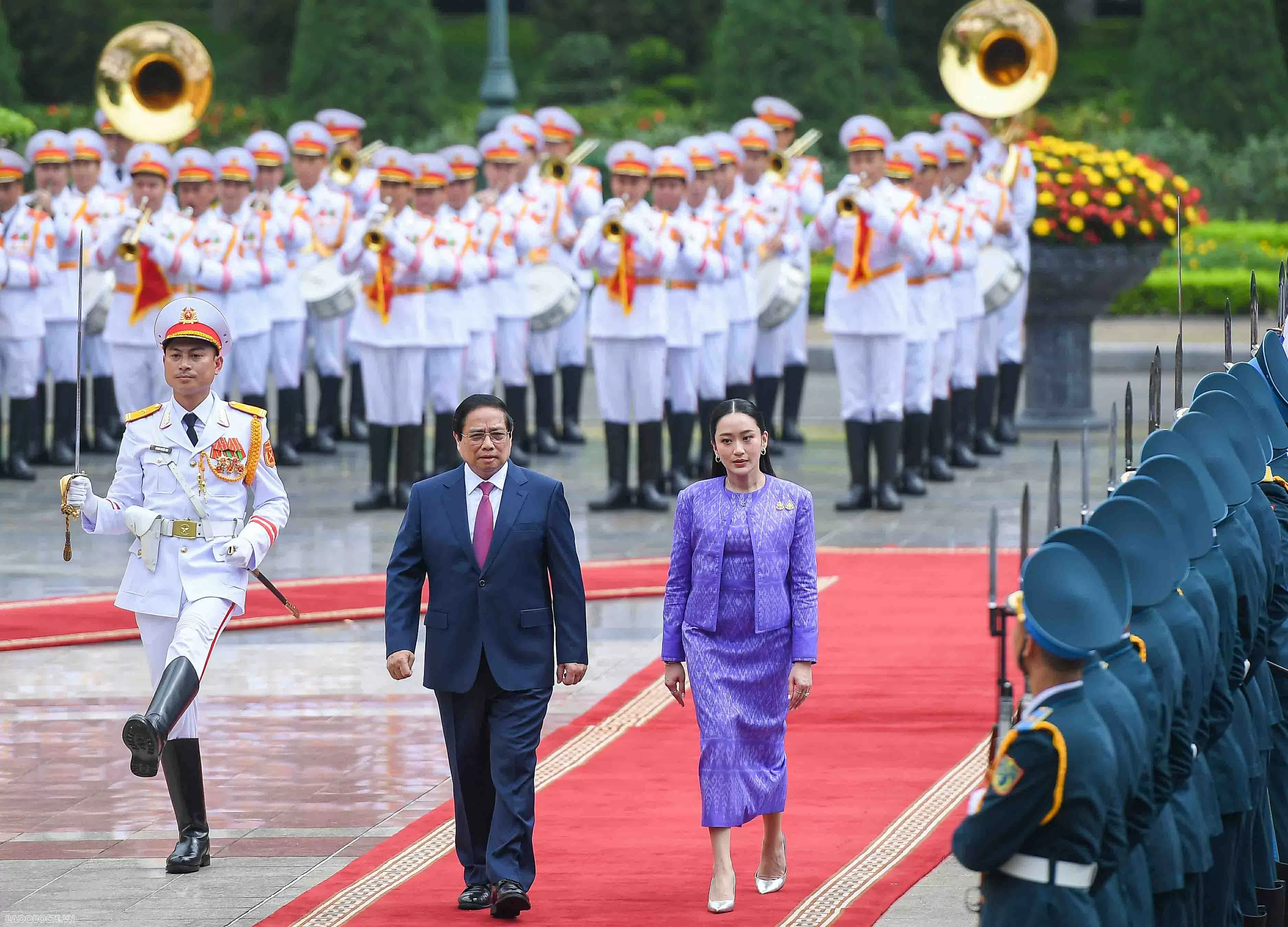 Thủ tướng Phạm Minh Chính chủ trì lễ đón chính thức Thủ tướng Thái Lan Paetongtarn Shinawatra Thủ tướng Phạm Minh Chính chủ trì lễ đón chính thức Thủ tướng Thái Lan Paetongtarn Shinawatra