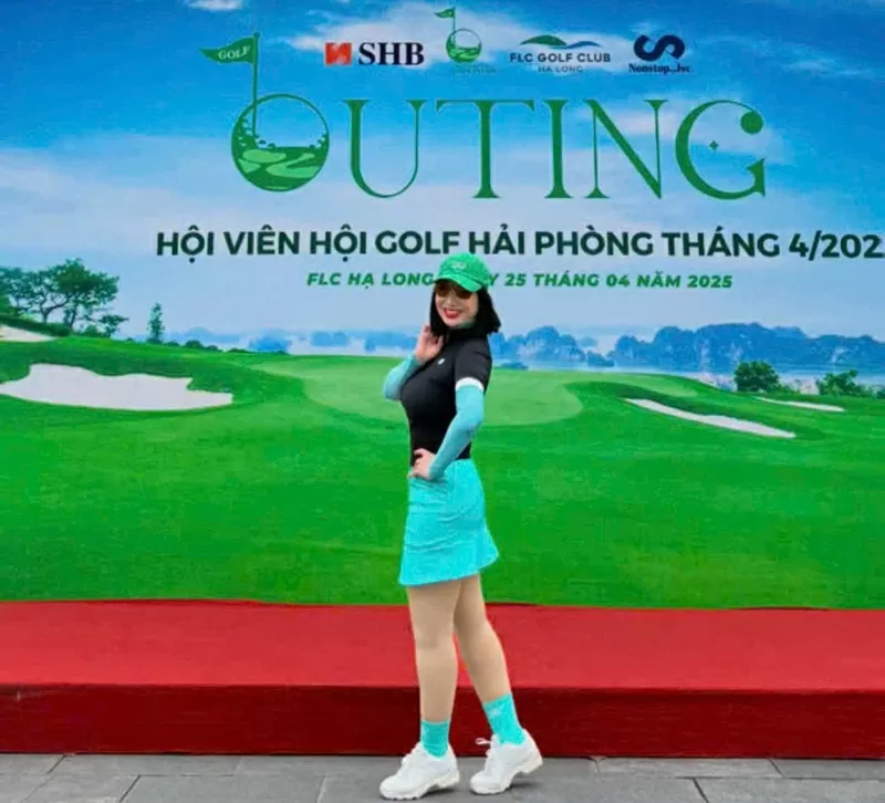 Với phong cách chuyên nghiệp và đầy năng lượng, chị Nguyễn Thị Loan luôn là điểm sáng trong các giải đấu golf doanh nhân.
