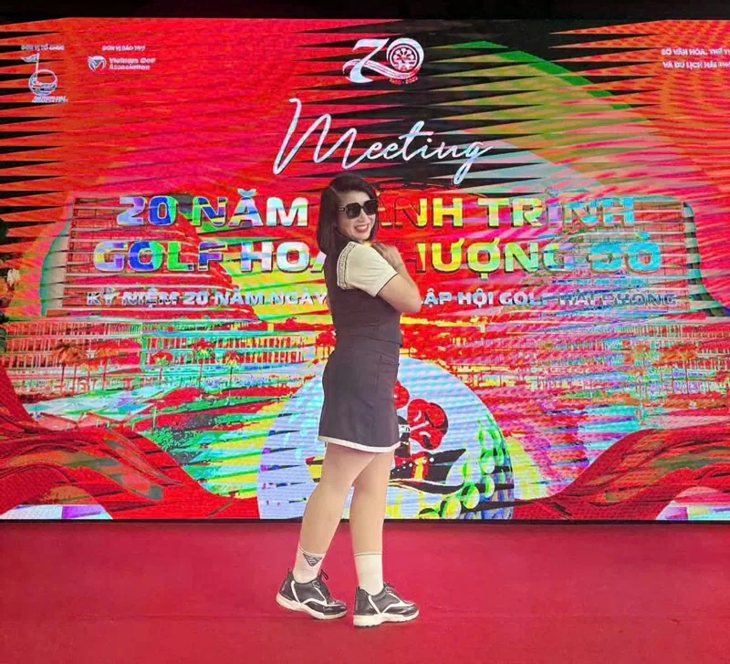 Doanh nhân Nguyễn Thị Loan: 'Bông hồng thép' đất Cảng và hành trình xây dựng thương hiệu Anh Trang Doanh nhân Nguyễn Thị Loan: 'Bông hồng thép' đất Cảng và hành trình xây dựng thương hiệu Anh Trang