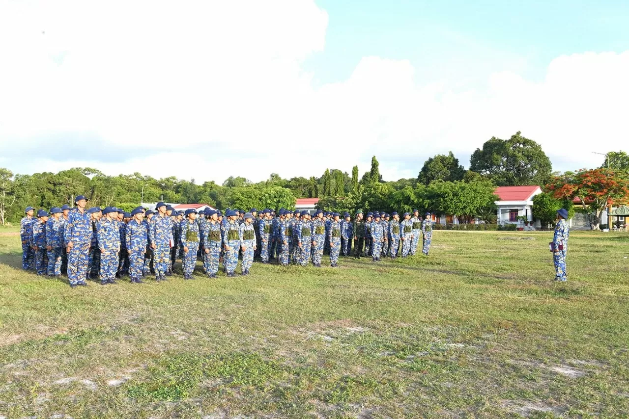 Chiến sĩ mới Bộ Tư lệnh Vùng 5 Hải quân thực hành “3 tiếng nổ” Chiến sĩ mới Bộ Tư lệnh Vùng 5 Hải quân thực hành “3 tiếng nổ”