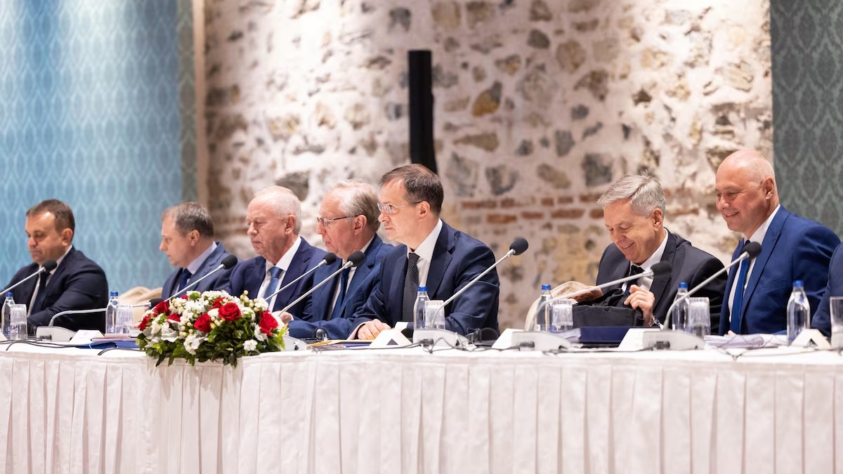 Điện Kremlin tiết lộ về đàm phán, nêu điều kiện xúc tiến cuộc gặp hai Tổng thống Putin-Zelensky