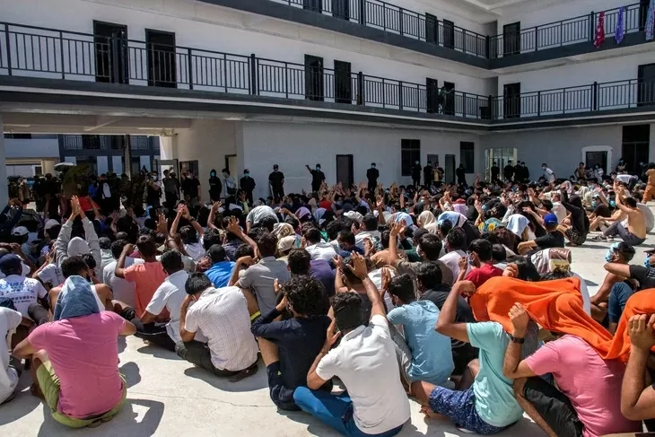 Hành trình đưa công dân từ Myawaddy, Myanmar về đến quê hương an toàn Hành trình đưa công dân từ Myawaddy, Myanmar về đến quê hương an toàn