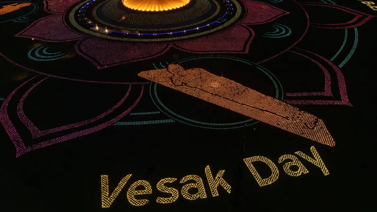 Nhìn lại hình ảnh lễ Phật đản trên khắp châu Á trong tuần qua