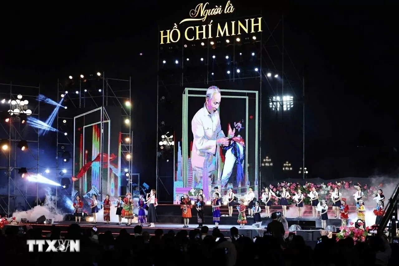 Chương trình nghệ thuật về Chủ tịch Hồ Chí Minh Chương trình nghệ thuật về Chủ tịch Hồ Chí Minh