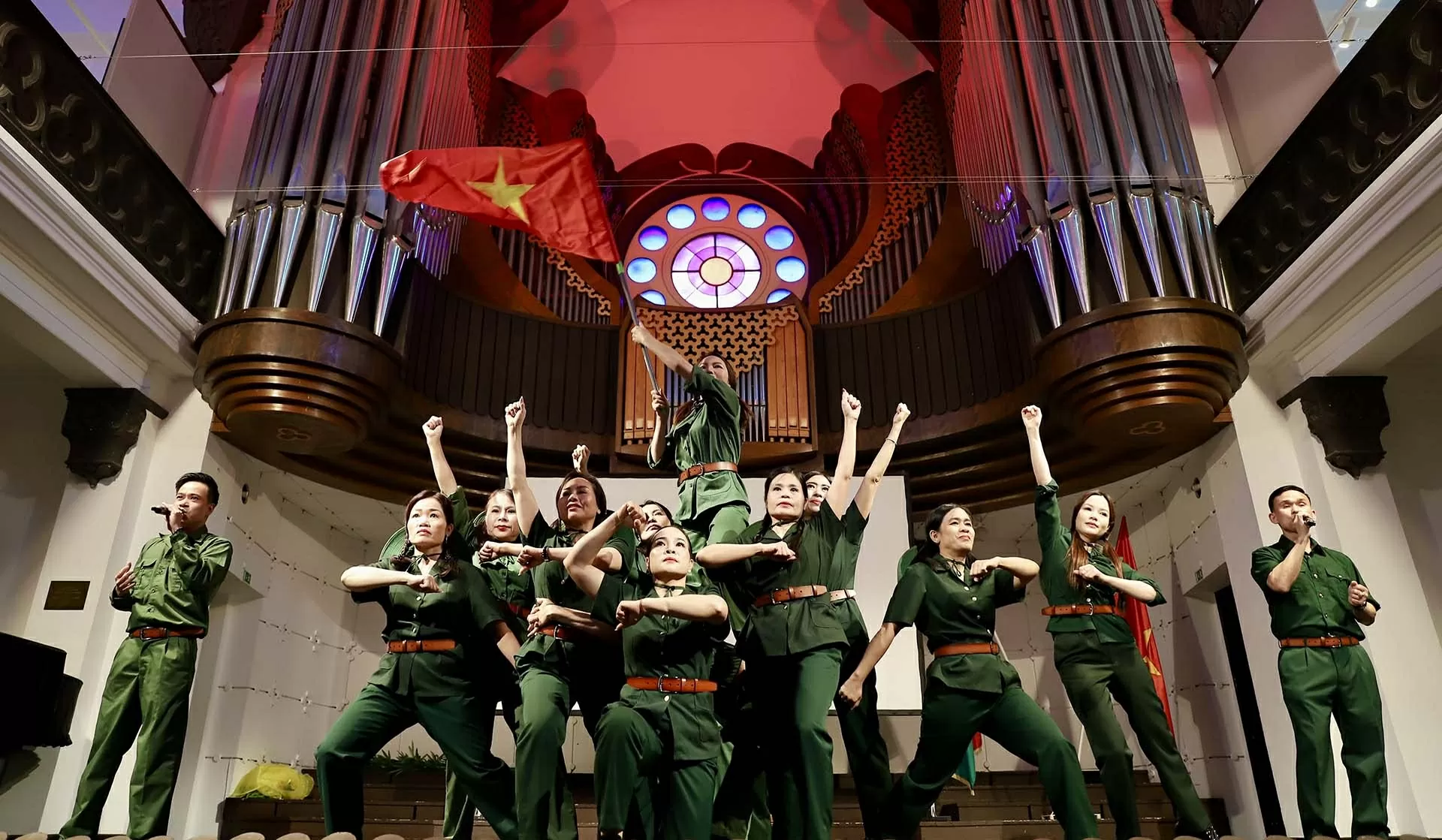 Tọa đàm về tư tưởng hòa bình, độc lập, tự do, hạnh phúc của Chủ tịch Hồ Chí Minh tại thành phố Zalaegerszeg Tọa đàm về tư tưởng hòa bình, độc lập, tự do, hạnh phúc của Chủ tịch Hồ Chí Minh tại thành phố Zalaegerszeg