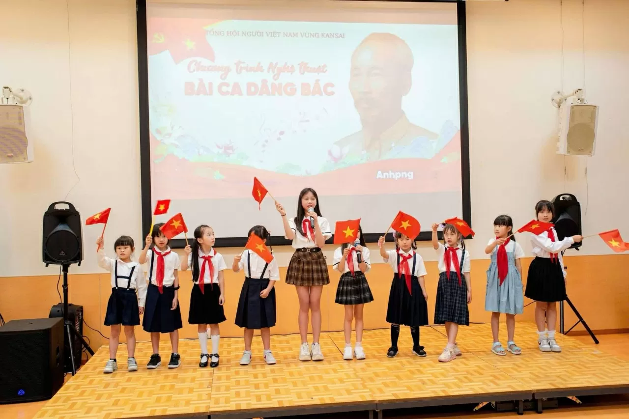 Lan tỏa tình yêu quê hương qua tranh vẽ của thiếu nhi Việt tại Nhật Bản