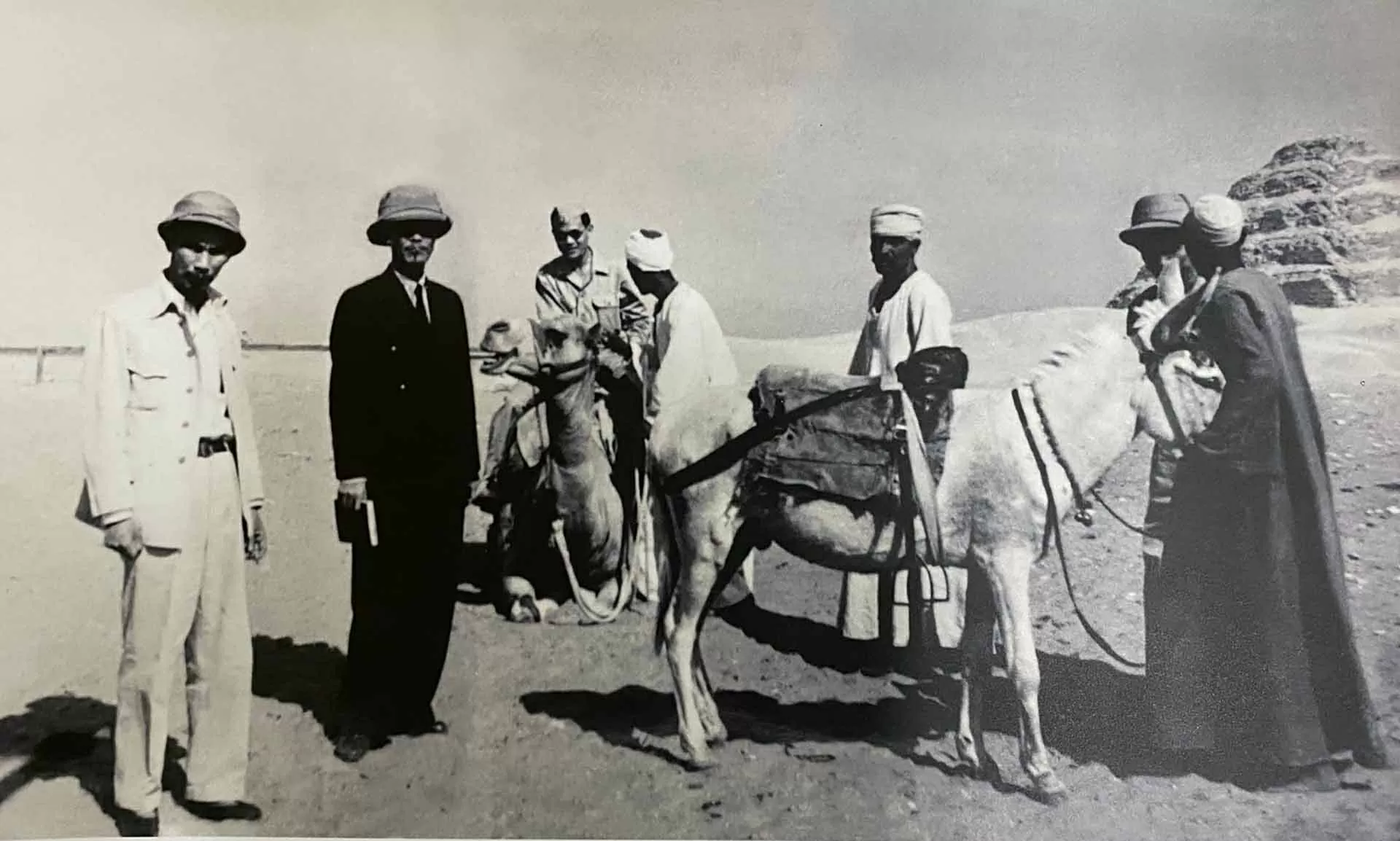 Tháng Năm lại nhớ về Người