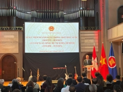 Đại sứ quán Việt Nam tại Thụy Sỹ kỷ niệm Ngày thống nhất đất nước và Ngày sinh Chủ tịch Hồ Chí Minh