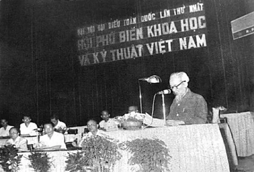 Chủ tịch Hồ Chí Minh: Người đặt nền móng cho khoa học, công nghệ Việt Nam