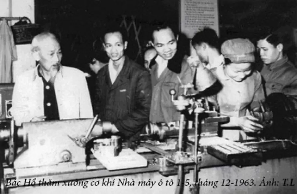 Chủ tịch Hồ Chí Minh: Người đặt nền móng cho khoa học, công nghệ Việt Nam