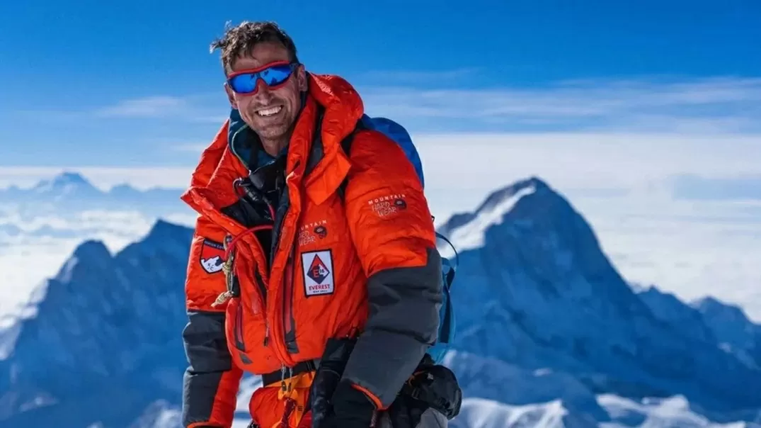 Nhà leo núi lập kỷ lục thế giới mới, 19 lần thành công chinh phục đỉnh Everest