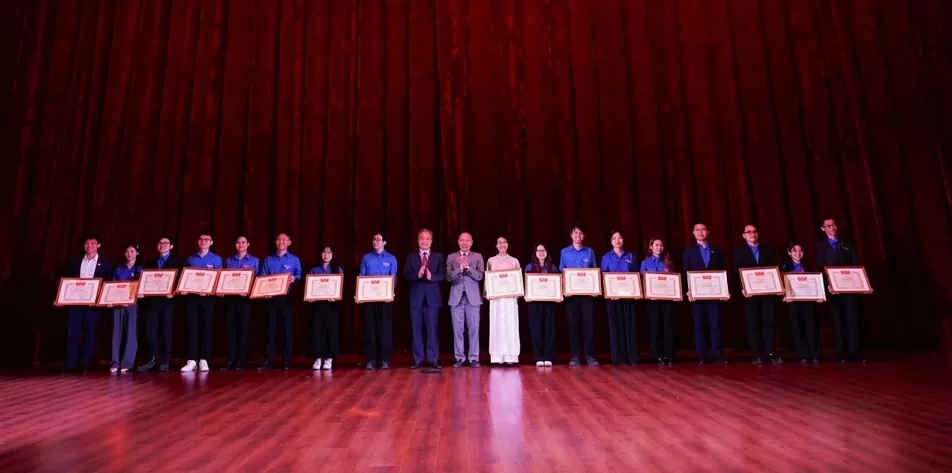 Giai điệu Thanh niên 2025: Thanh âm khát vọng gắn kết tình hữu nghị Việt-Nga Giai điệu Thanh niên 2025: Thanh âm khát vọng gắn kết tình hữu nghị Việt-Nga