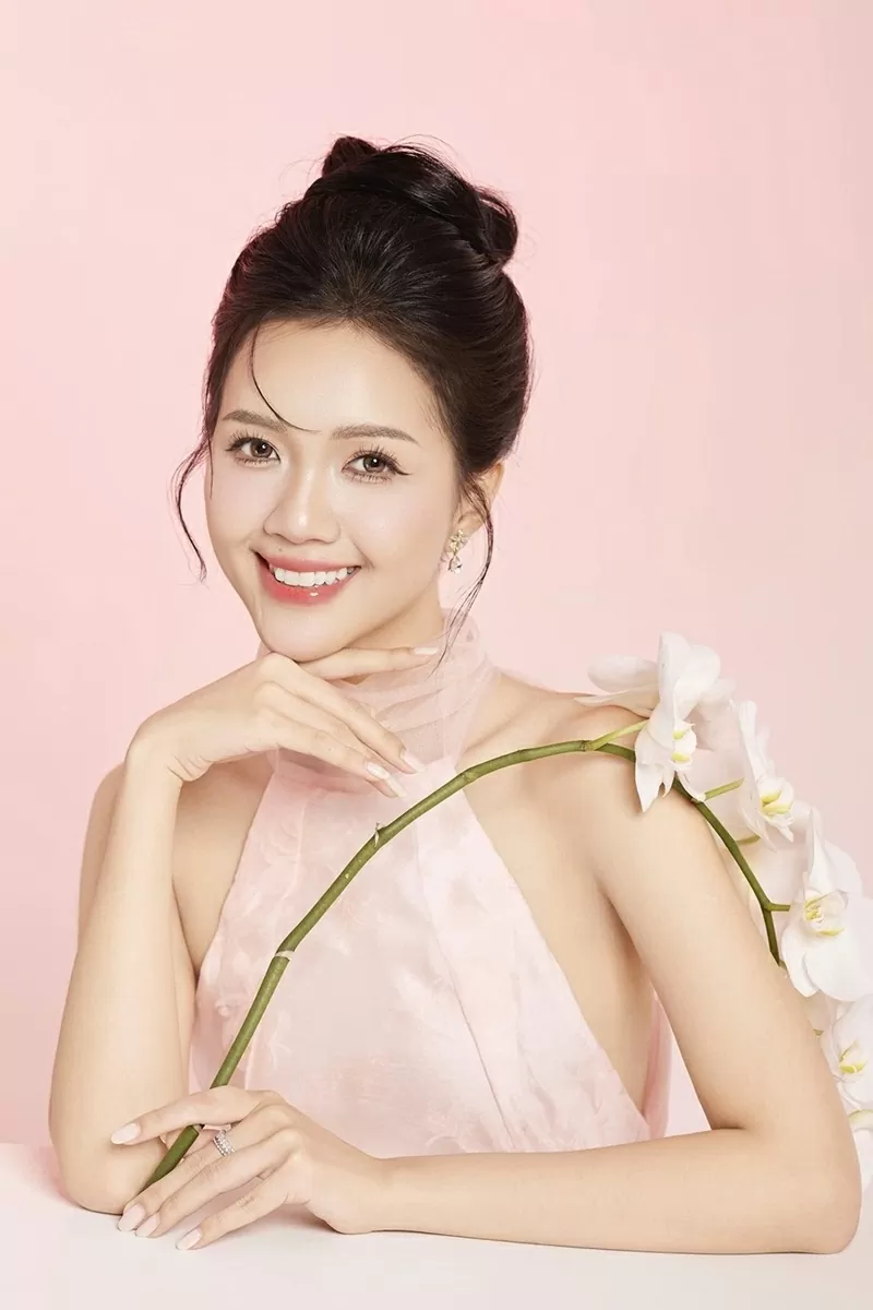 Nguyễn Hoàng Mỹ Vân Nguyễn Hoàng Mỹ Vân