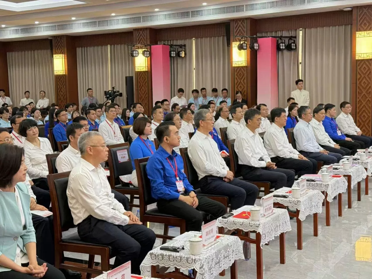 Toàn cảnh Lễ khai mạc Trại nghiên cứu, học tập 'Theo dấu chân Bác Hồ' tại Quảng Tây, Trung Quốc