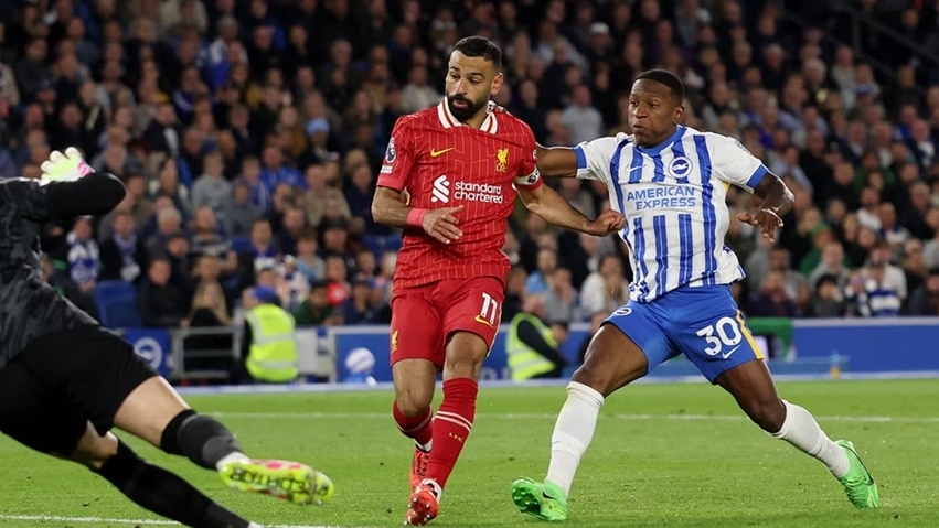 Salah bỏ lỡ cơ hội ghi bàn không tưởng